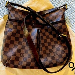 Louis Vuitton Bloomsbury PM. Like New!